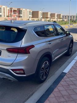 هيونداي سانتافي